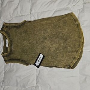 Zenana Womens NWTS Olive Mineral Washed Tank Top. Dont Miss Out!!